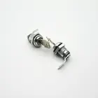 BHH972/3Z - MGB Door Locks Non-Slip Pair Part